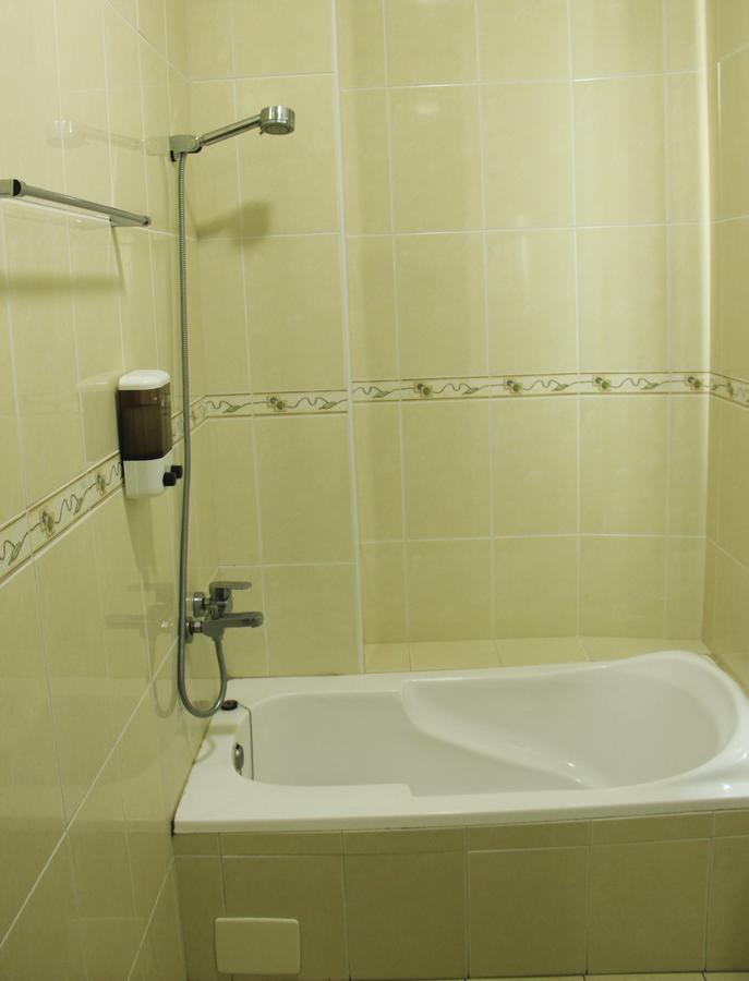 Lu An Backpacker Hostel Jiji Luaran gambar